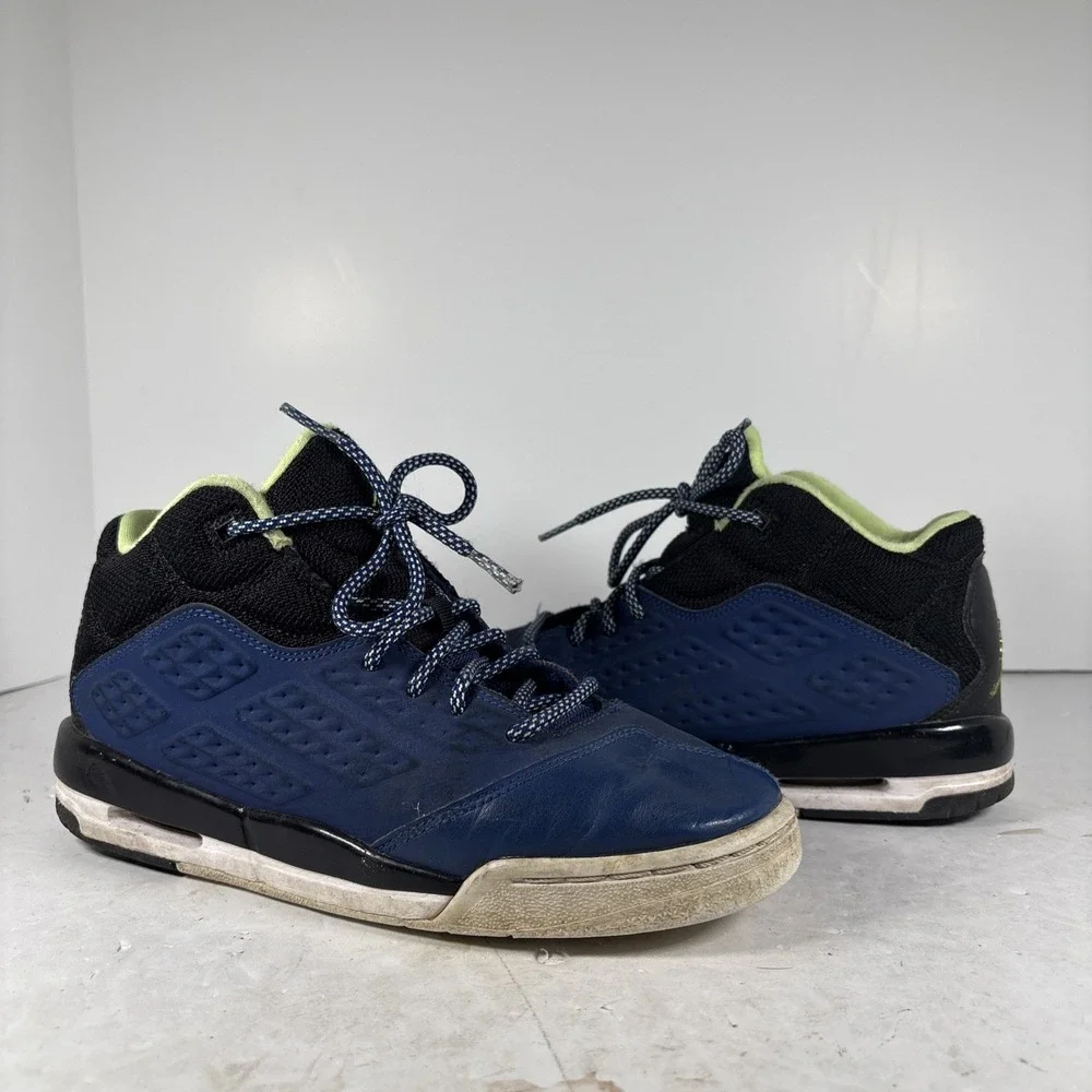 Size 5.5Y Nike Air Jordan‎ New School Insignia Blue (GS) 768902-401